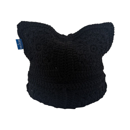 ARKYVE Black Crochet Cat Hat