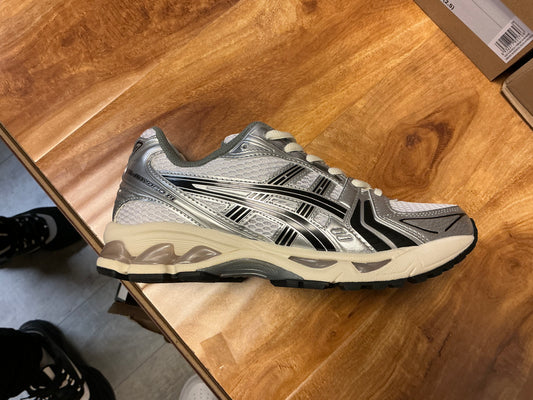 Asics Gel Kayano-14 Black/White/Black